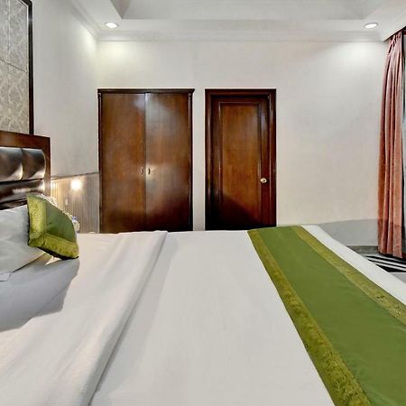 Treebo Trend Corporate Inn Chandīgarh Extérieur photo