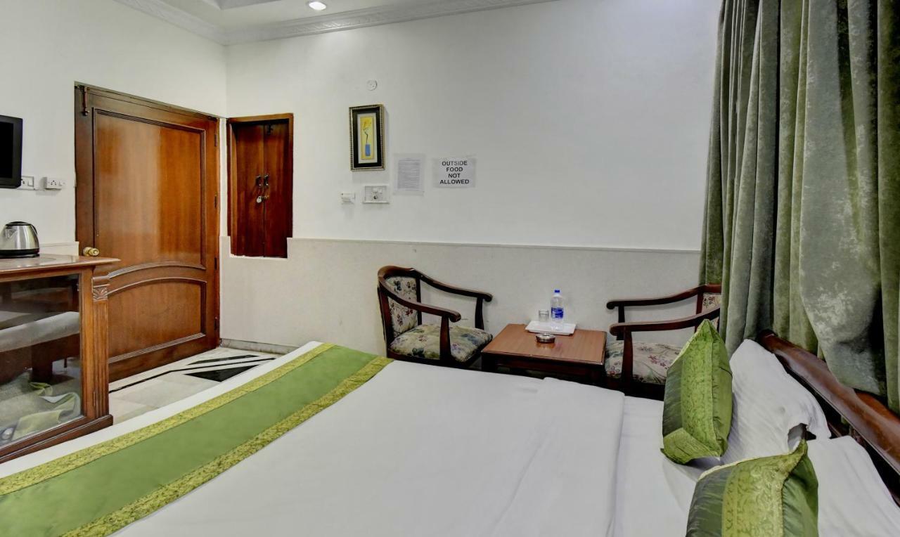 Treebo Trend Corporate Inn Chandīgarh Extérieur photo