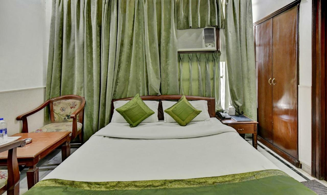 Treebo Trend Corporate Inn Chandīgarh Extérieur photo